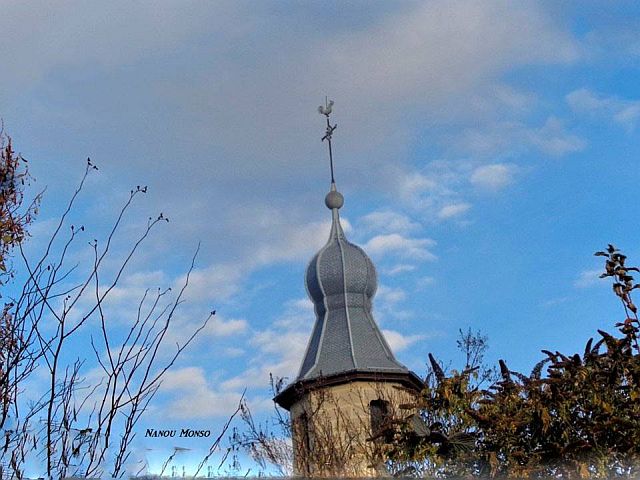 Petit clocher haut-savoyard sur la route de Compostelle..